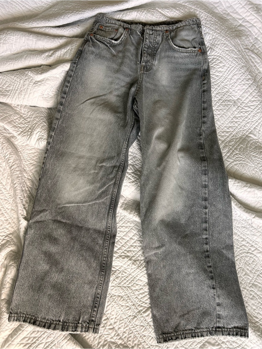 Zara Women’s Washed Gray Wide Leg Jeans